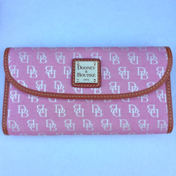 Dooney & Bourke Handbags - 🆓💝DOONEY&BOURKE Cherry Signature Clutch/Wallet🎀